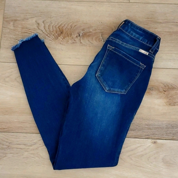 Kan Can JEANS - Picture 1 of 5